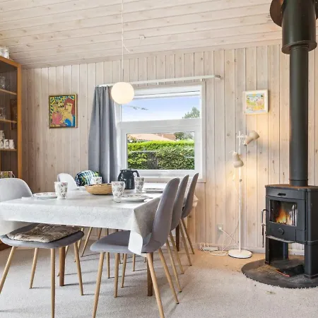 Akseline - 300m From The Sea In Ne Jutland By Interhome