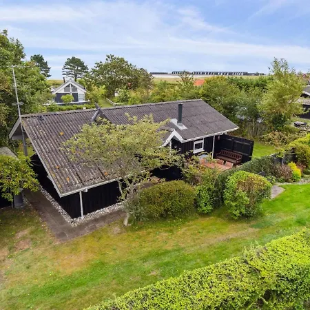 Akseline - 300m From The Sea In Ne Jutland By Interhome Holiday home