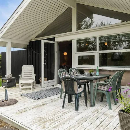 Akseline - 300m From The Sea In Ne Jutland By Interhome *